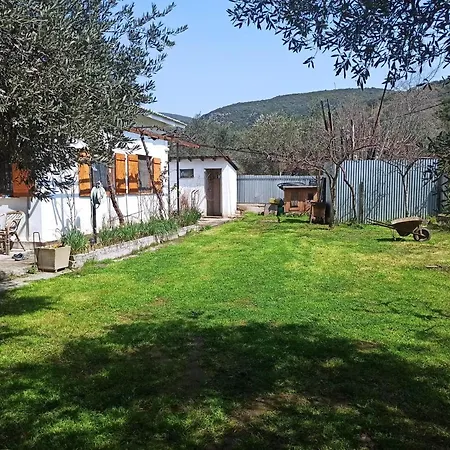 Zephyr Guest House Lefokastro Exterior foto